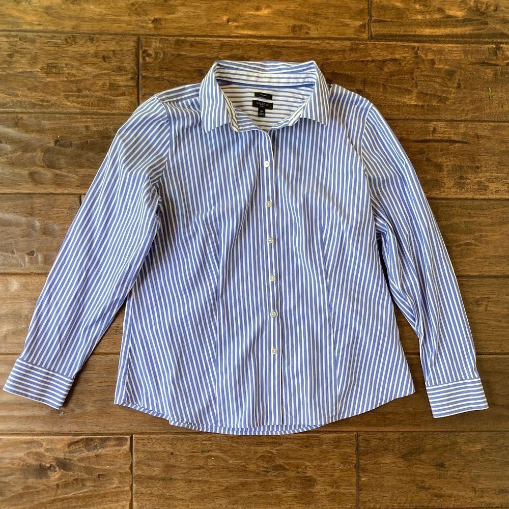 Talbots Non-Iron Perfect Shirt Button-Up 12 Petite Blue Stripe Career Classic